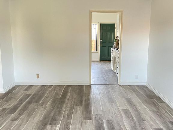3rd image of 3601 W 59th St #3