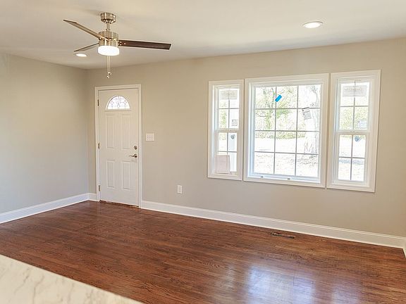 5th image of 1156 Crewdson Dr