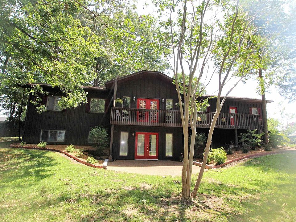 1st image of 68 Sonnet Ln