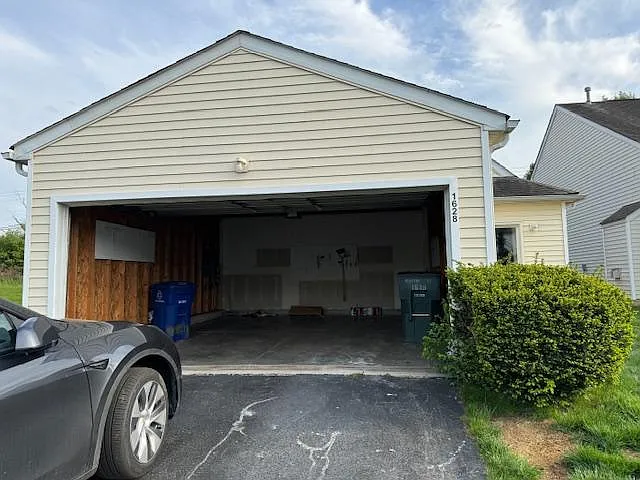 1628 Electra St — Photo 34
