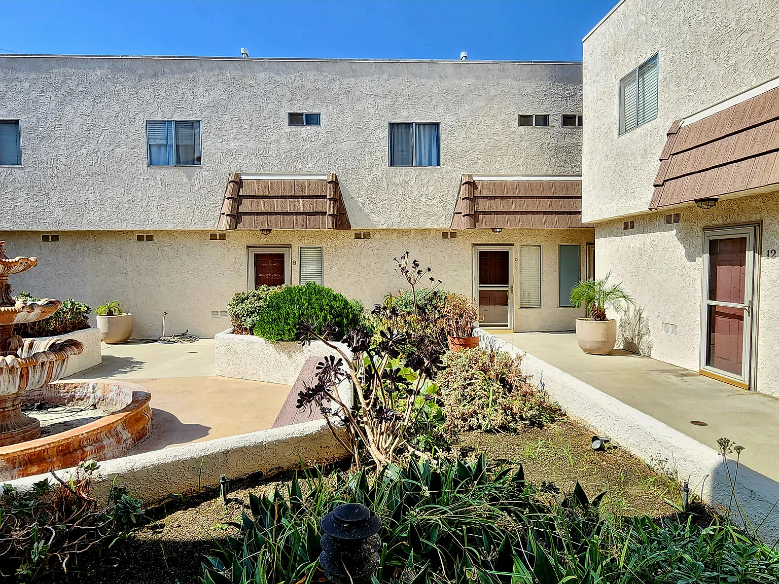 2 bed, 2.5 bath, 957 sqft, $2,695 — Photo 2