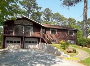 4146 Windermere Dr, Lithonia, GA 30038