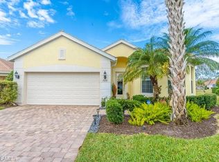 7226 Adriana Ct, Naples, FL 34114