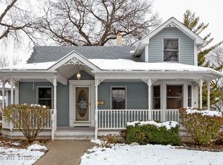 225 S Grant St, Westmont, IL