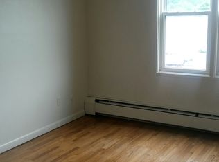 165 Ballantyne Rd APT 1, Syracuse, NY 13205