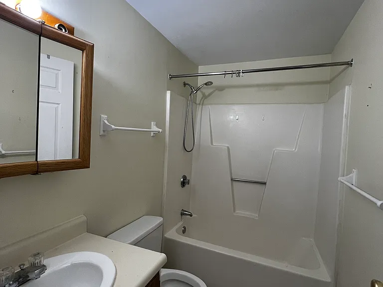 67 Washington Street Apartments — Photo 2