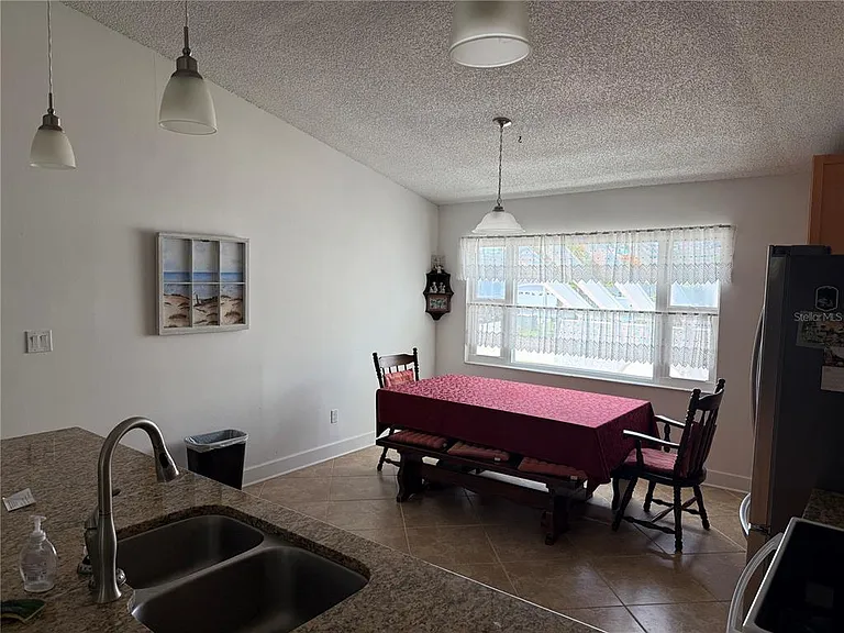 853 2nd Ave S — Photo 26