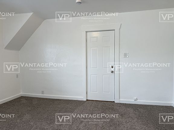 3rd image of 820 1/2 N Irwin Ave