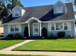 138 Mason Street, Hempstead, NY 11550