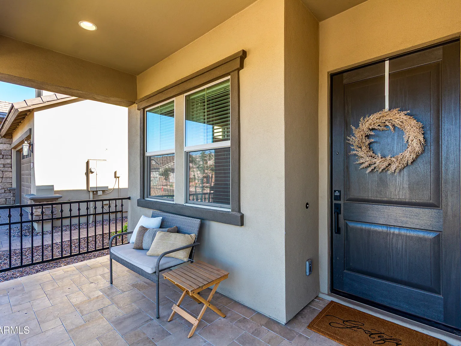 3 bed, 2.0 bath, 1832 sqft, $3,300 — Photo 4