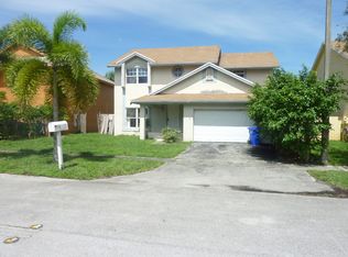 1200 SW 96th Ter, Pembroke Pines, FL 33025