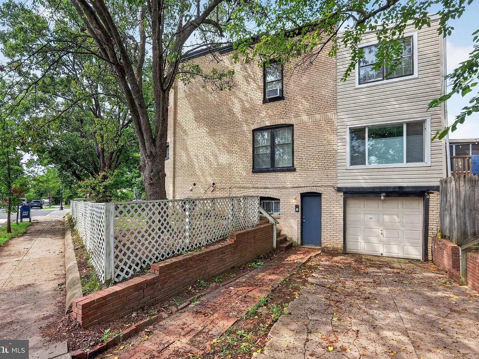 1 bed, 600 sqft, $1,850 — Photo 2