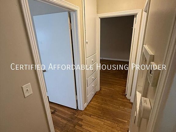 3rd image of 6107 Avenue S