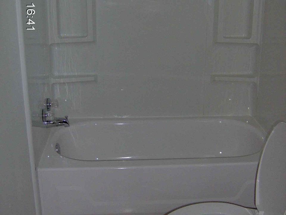 2nd image of 4400 Alma St #33