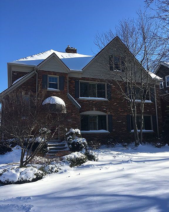 2nd image of 518 Neff Ln