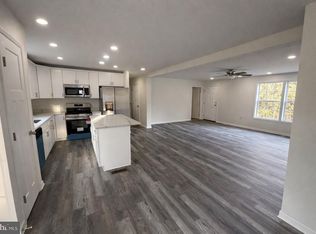 485 Toll House Rd, Maurertown, VA 22644