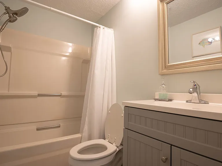2105 Surfrider Ct — Photo 22