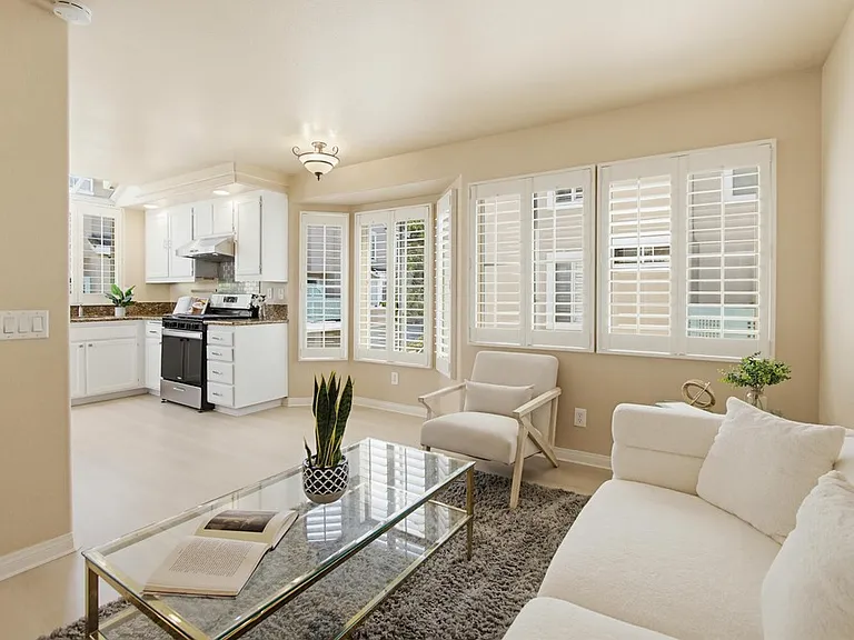 12922 Carmel Creek Rd #32 — Photo 13