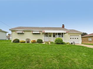 1009 Hazel St, New Castle, PA 16101