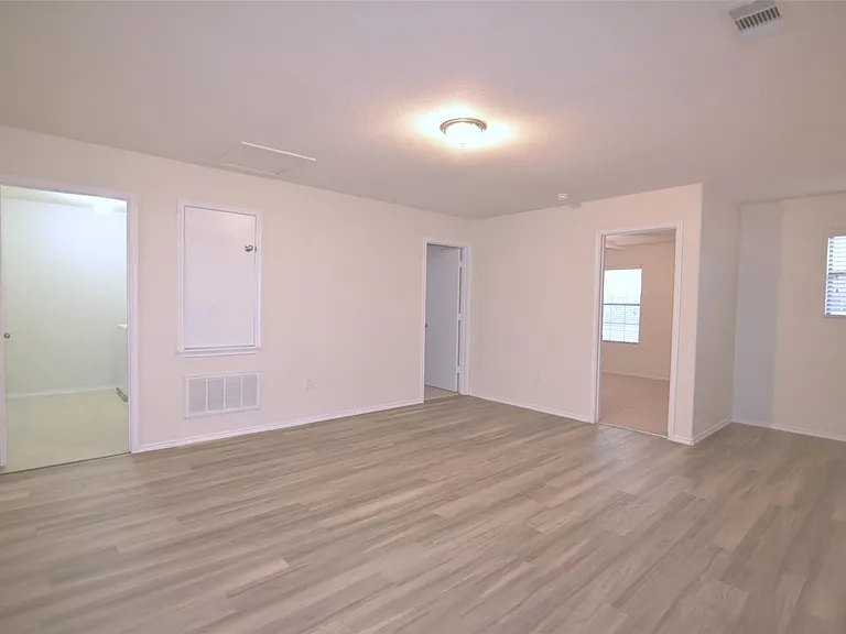 2626 Ensbrook Meadow Ln — Photo 21
