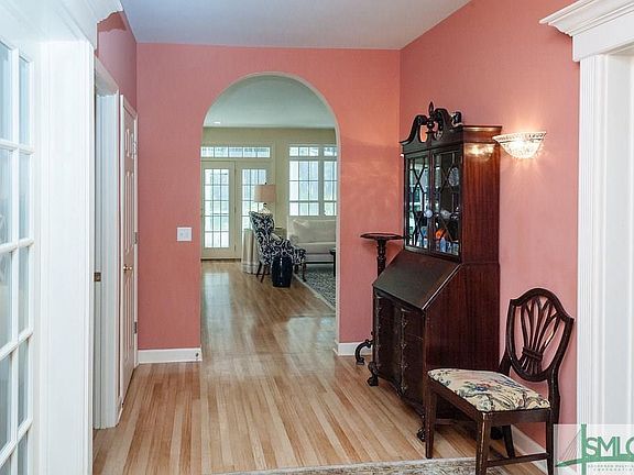 4th image of 428 Flatwoods Trl