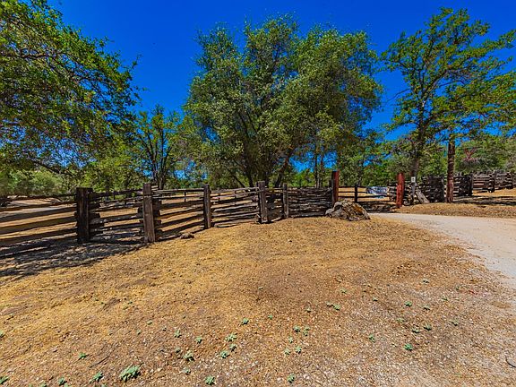2nd image of 49610 House Ranch Rd #O