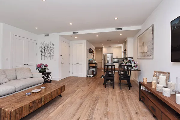 Sold by House-N-Key Realty | media 17