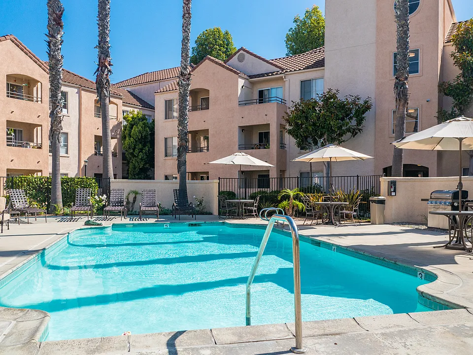 Heritage Pointe Senior Apartments