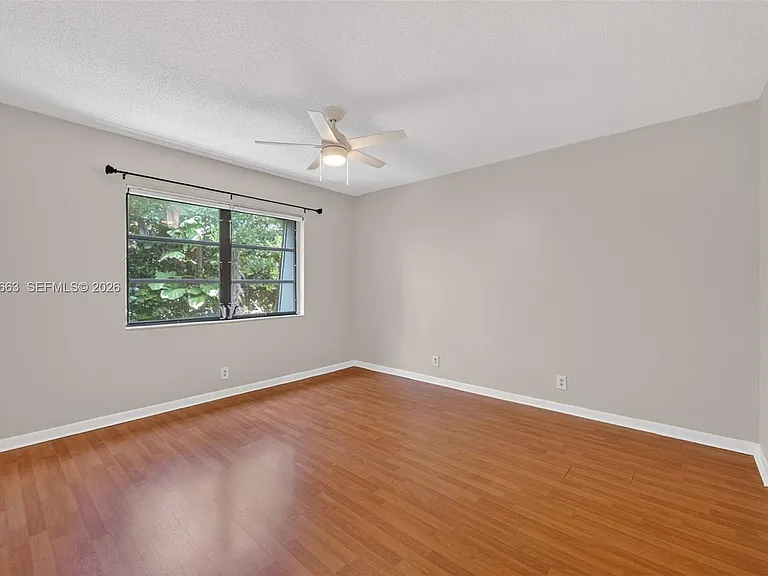 3119 Oakland Shores Dr #C212 — Photo 4