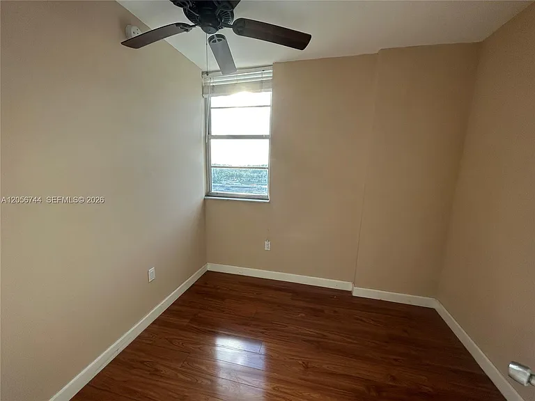 5825 Collins Ave #9C — Photo 39