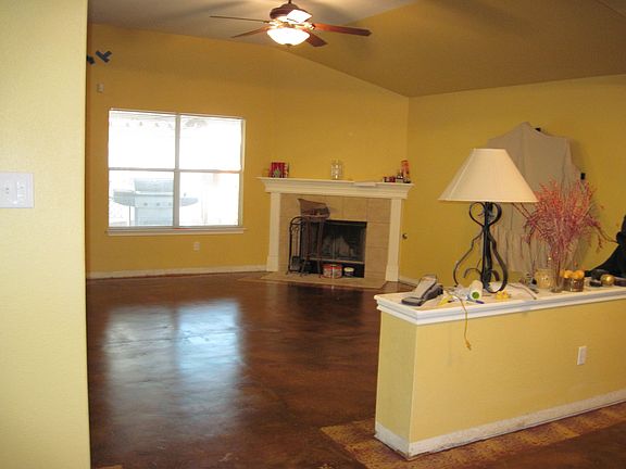 Stained concrete in LR & DR