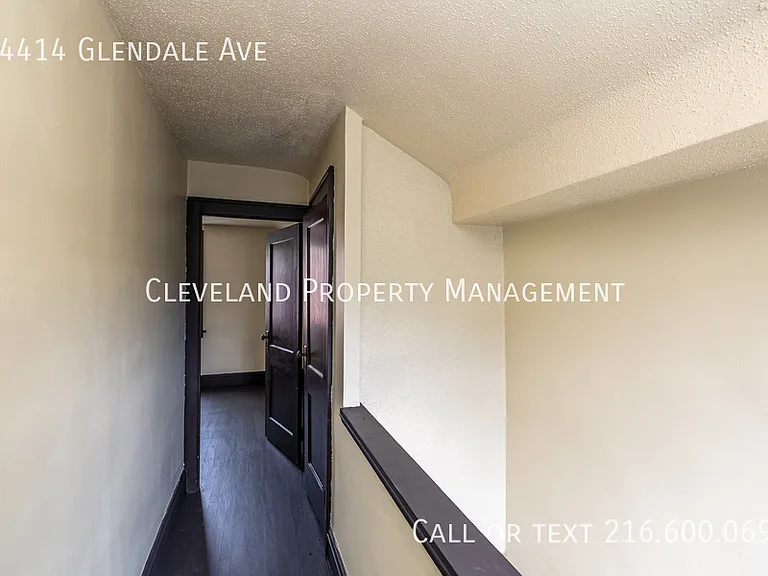 14414 Glendale Ave — Photo 20