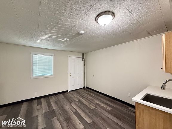 5th image of 3107 Main St #0e50463ac