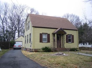 39 Ashworth St, Manchester, CT 06040