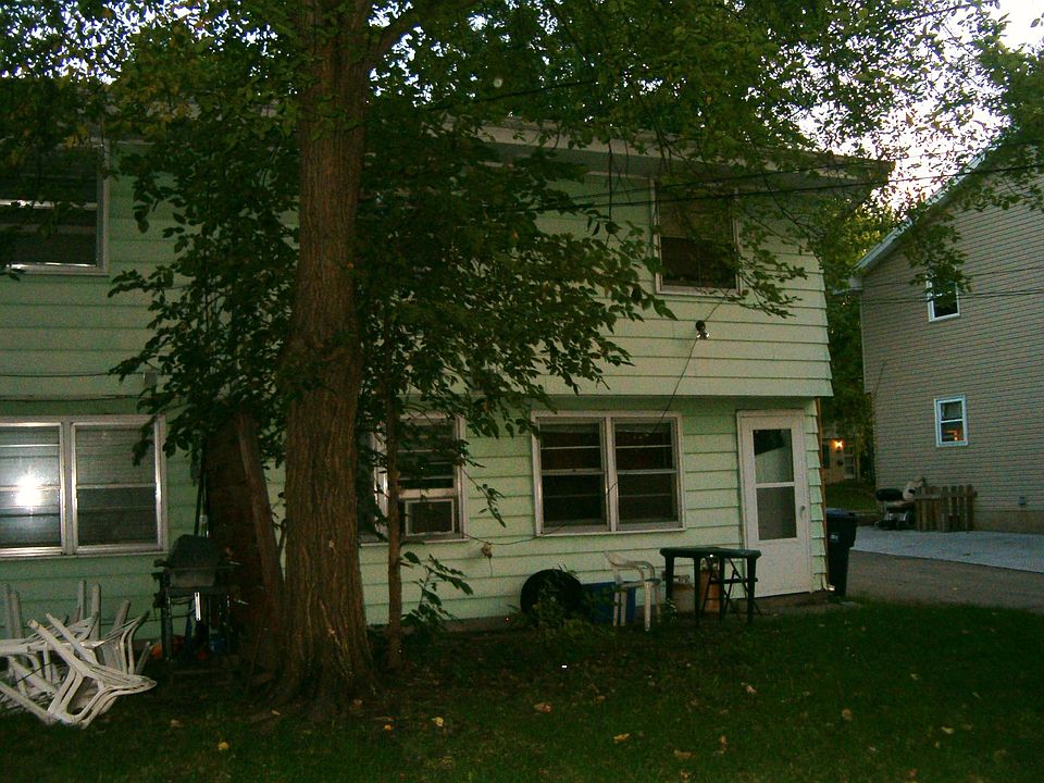 2nd image of 1215 Circle Terrace Blvd NE #Duplex