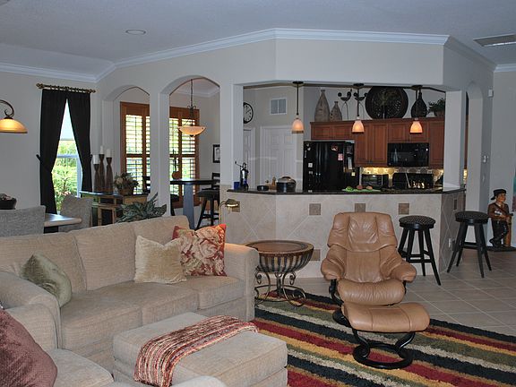4th image of 149 Treviso Ct