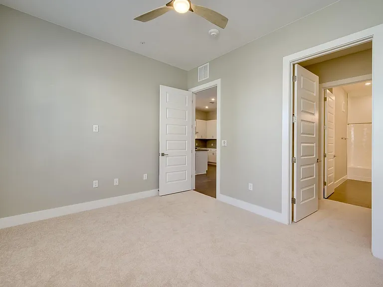 4325 Jackson Ave #2105 — Photo 28