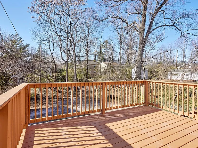 208 S Clark St — Photo 28
