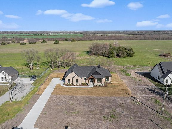 5th image of 4961 County Road 1098