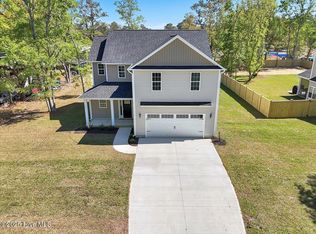 207 Cole Dr, Hampstead, NC 28443
