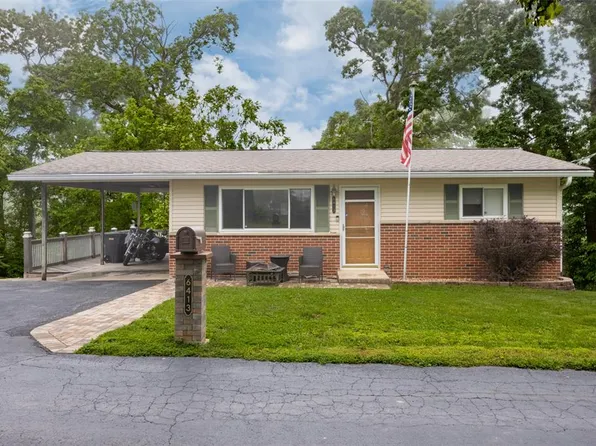 6413 Randy Dr, Imperial, MO 63052
