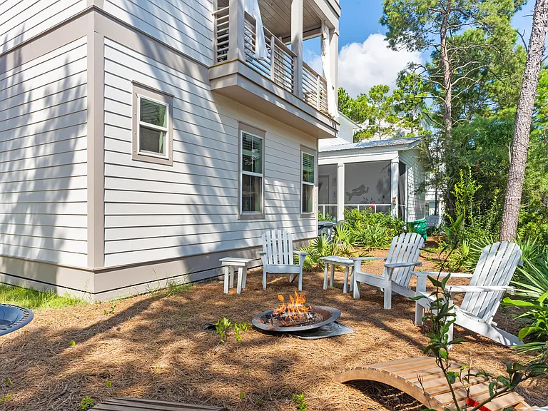 295 Grande Pointe Cir — Photo 42