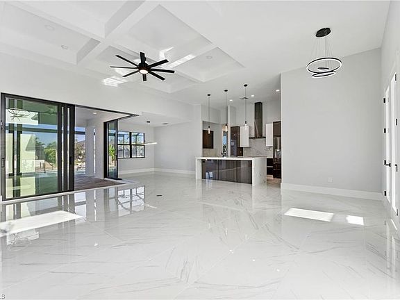 3rd image of 3930 SW 17th AVE