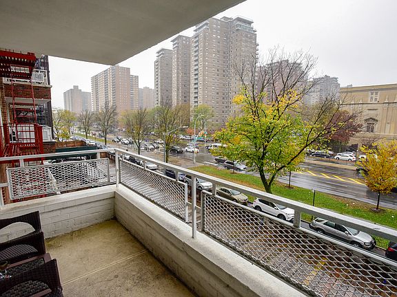 2nd image of 2785 Ocean Pkwy #3