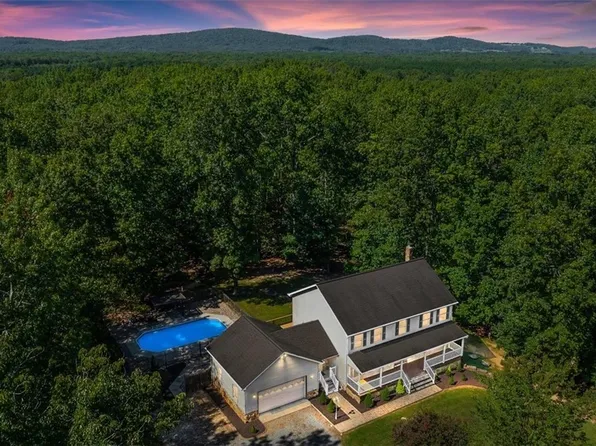 311 Spring Hill Dr, Gordonsville, VA 22942