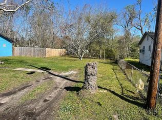 Diamond Ave, Moss point, MS 39563