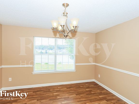 4th image of 53 Waters Edge Way