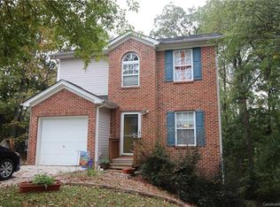1909 Balfour Ln, Charlotte, NC 28216