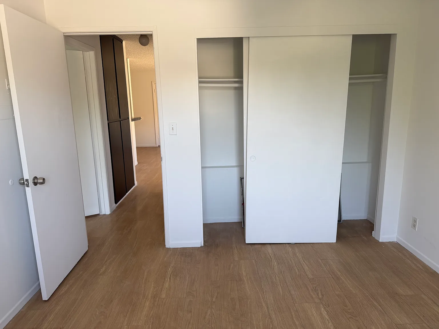 3205 S Shasta Cir S — Photo 3