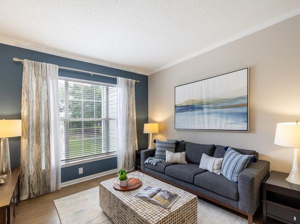 1 Lake Heather Reserve #1523